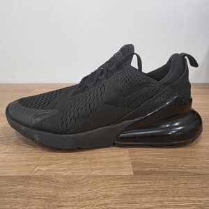 Nike Air Max 270 sneakers - Men's size 7.5US